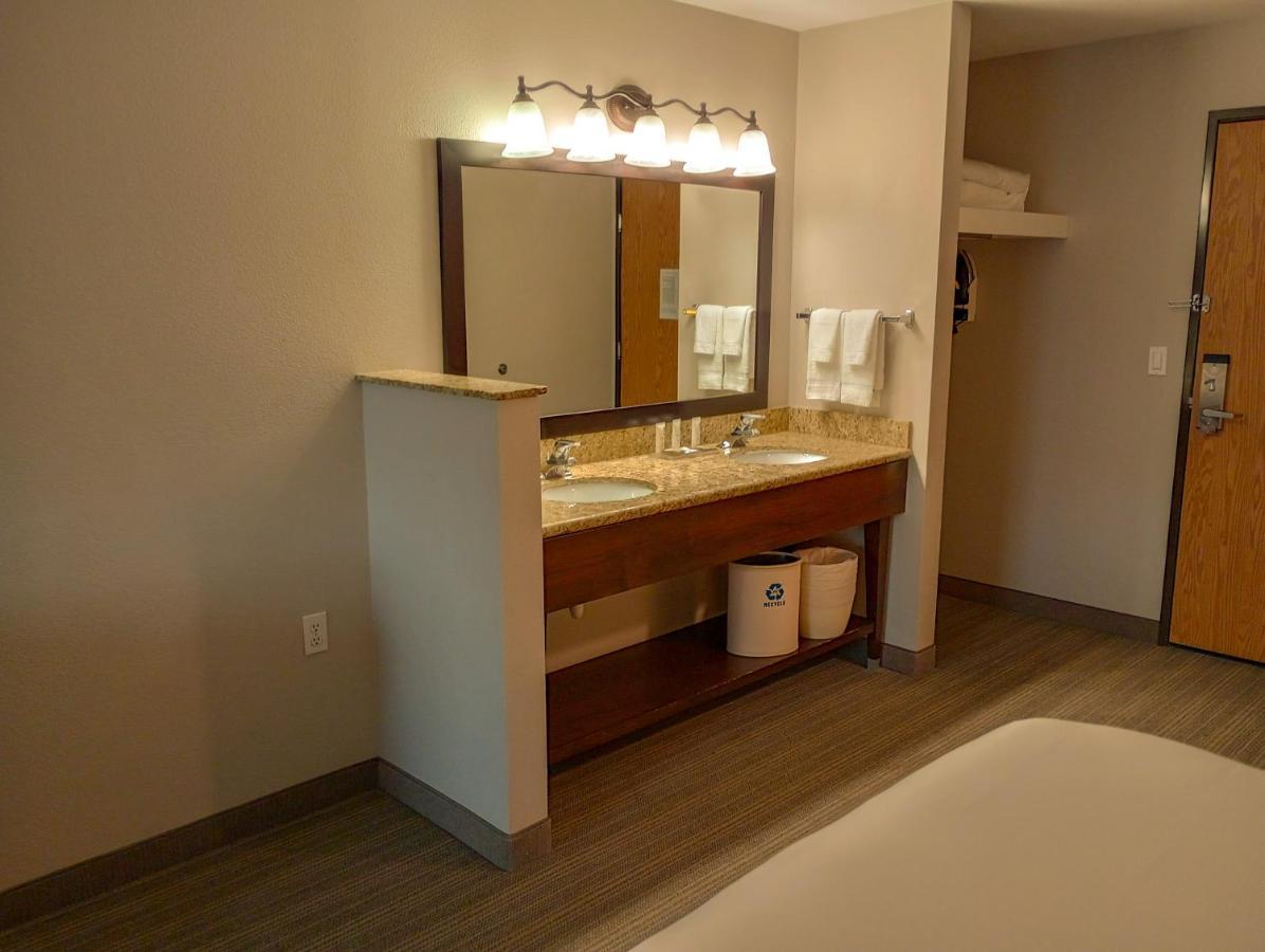 Country Inn & Suites By Radisson, Portland International Airport, Or Buitenkant foto